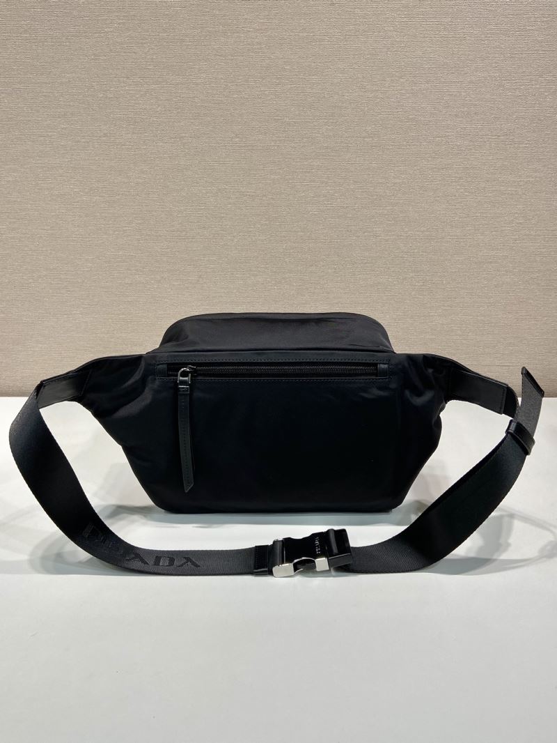Pra*a waist chest packs